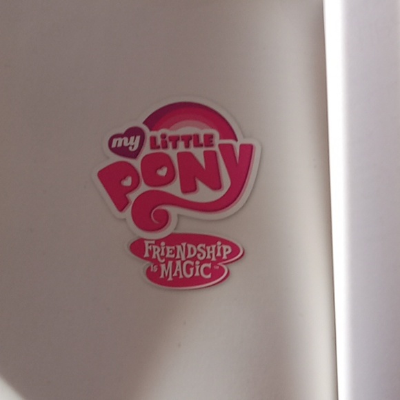 RARE The elements of harmony. My little pony. MLP BOOK . AGES 6 AND UP - Picture 2 of 2